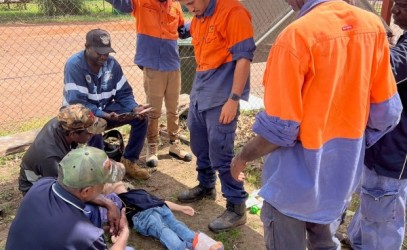 People in Gunbalanya learning in a remote trauma course 