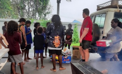 Celebrating unity with a barbecue at Gunbalanya