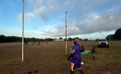 Minjilang YSR AFL training