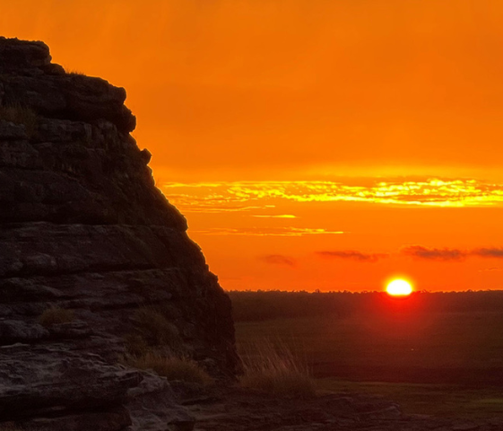 Ubirr at sunset 561 x 480