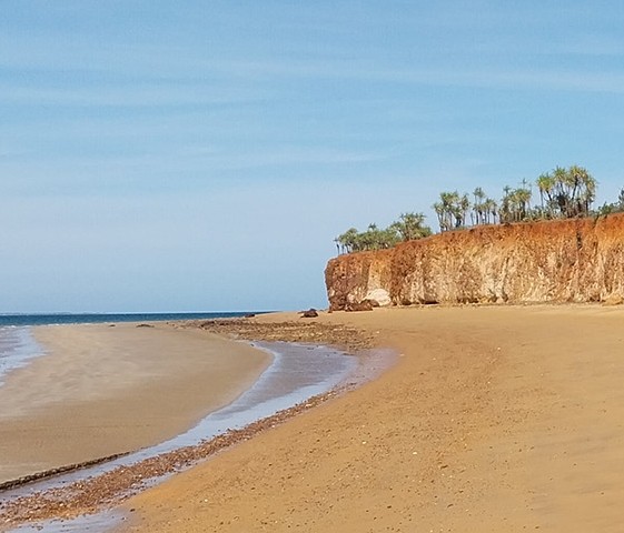Warruwi beach