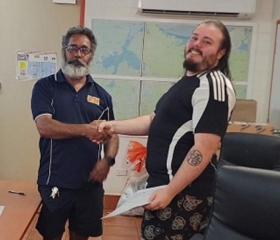 The WARC mayor congratulating a new citizen