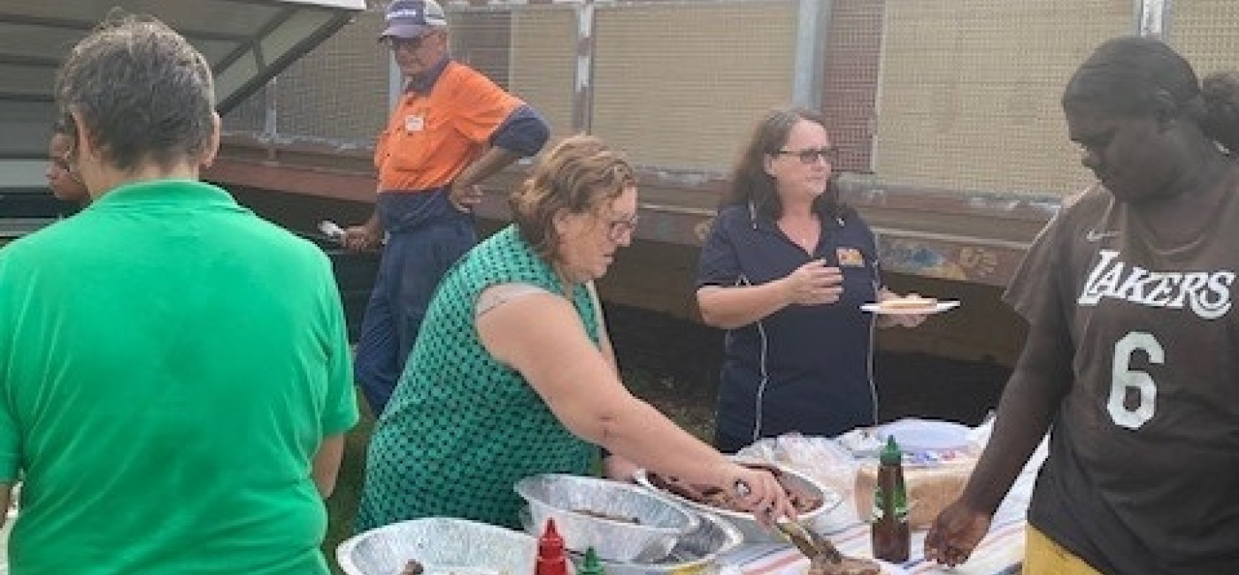 Barbecue to celebrate Australia day in Minjilang
