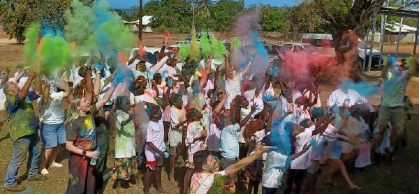 People at the colour run celebrating NAIDOC week