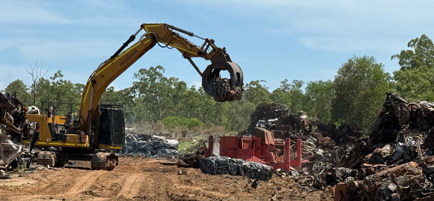 Maningrida crushing cars